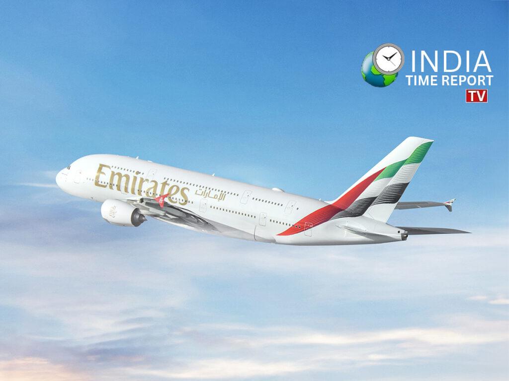 Emirates विमान की तस्वीर