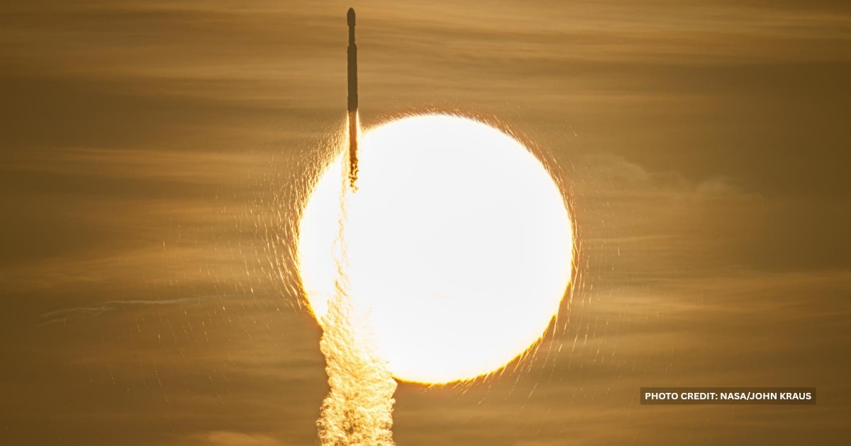 SpaceX Falcon Heavy से NASA के Roman Space Telescope का प्रक्षेपण।