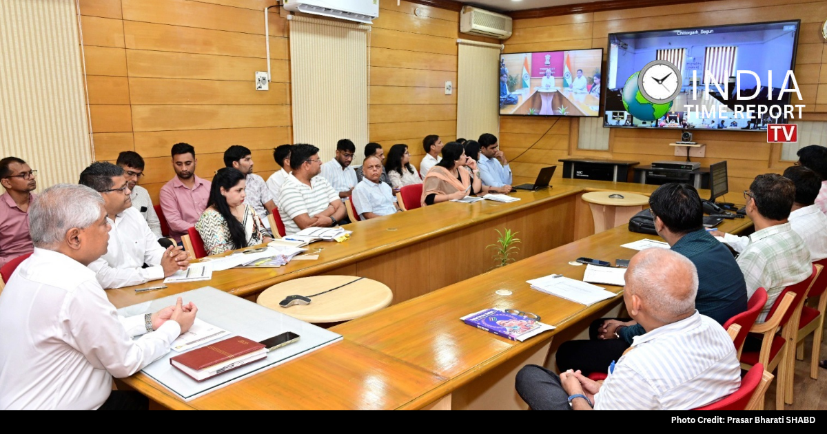 Official photograph of the Rajasthan State Election Commissioner reviewing preparations for urban local body and panchayat elections.
